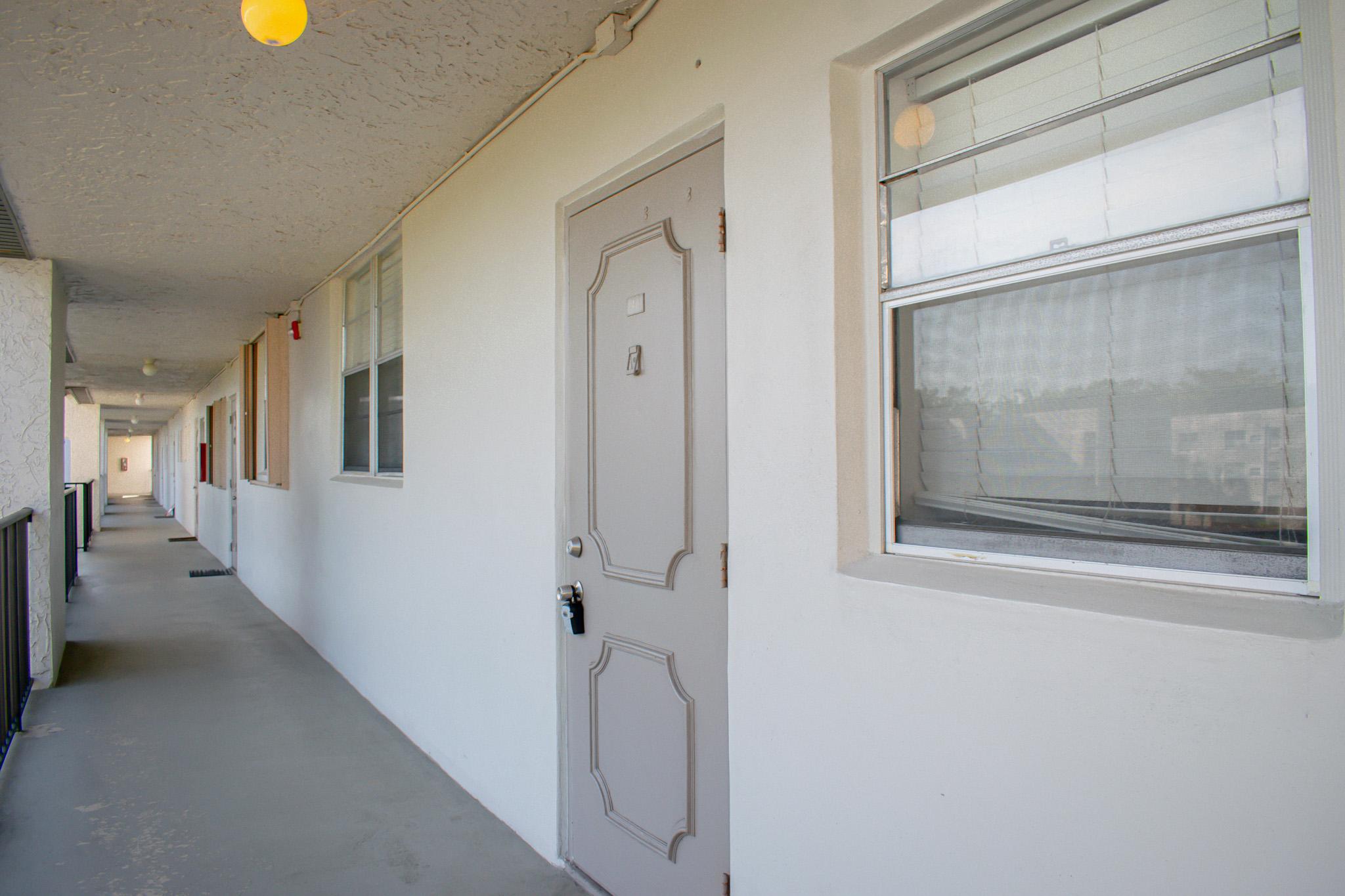 9230 Lagoon Place - 411