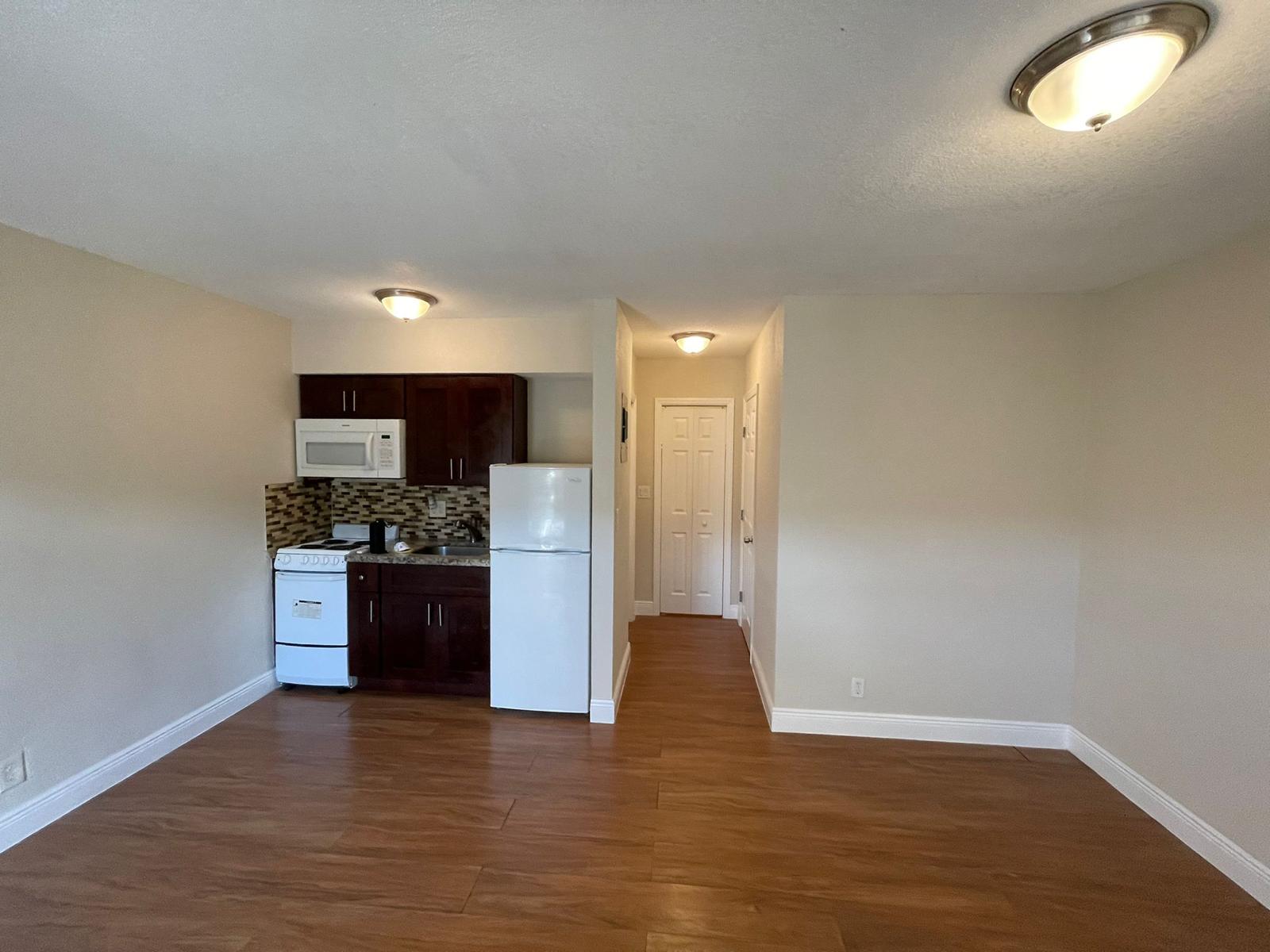 4260 NW 31st Ter - 5
